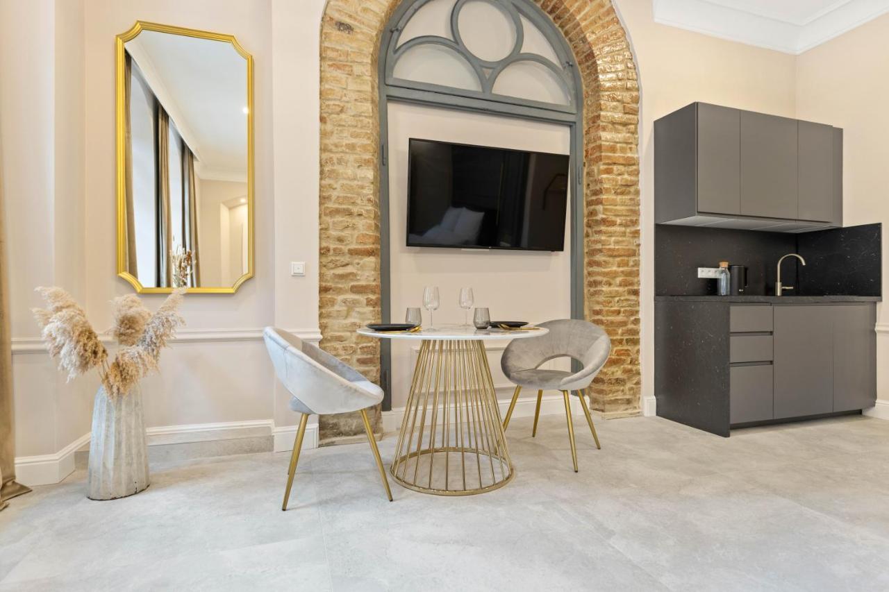 Boutique Rooms I Luxus Suite I Center I Boxspring Augsburgo Exterior foto